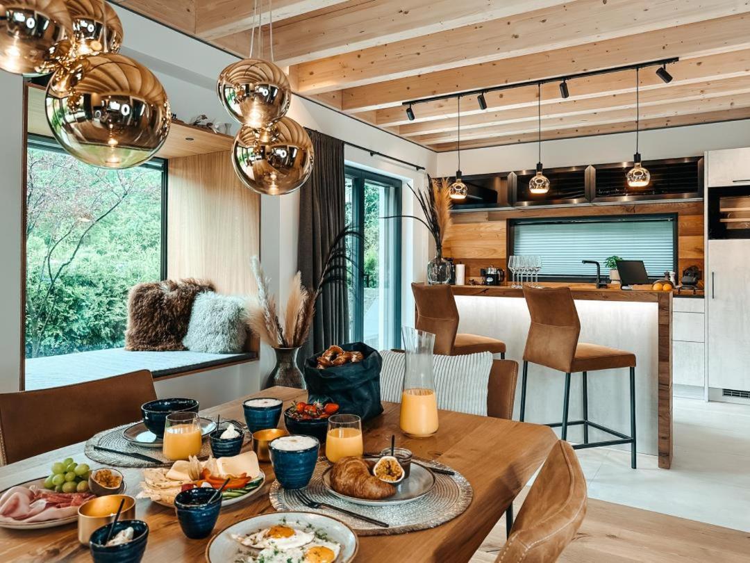 Zsam Chalets Mit Sauna Und Hottub Garmisch-Partenkirchen Eksteriør billede