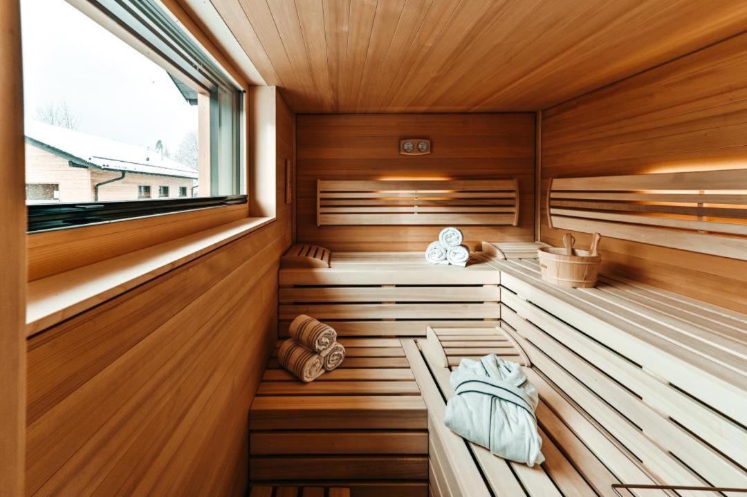 Zsam Chalets Mit Sauna Und Hottub Garmisch-Partenkirchen Eksteriør billede